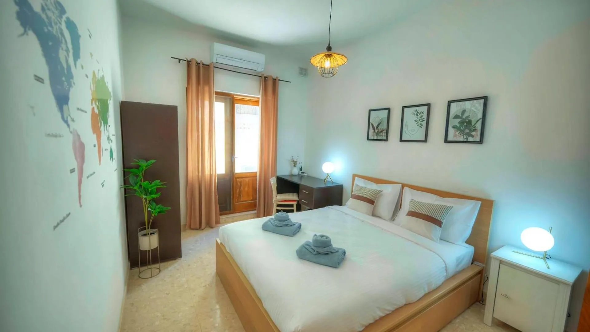 Large & Cozy Flat, Spacious Yard, Near Beach Pmic1-2 Sliema Apartment