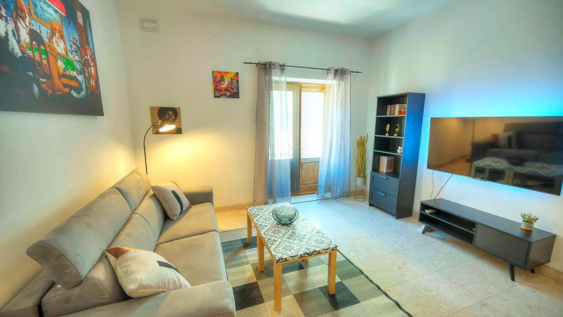 Large & Cozy Flat, Spacious Yard, Near Beach Pmic1-2 Sliema Apartment